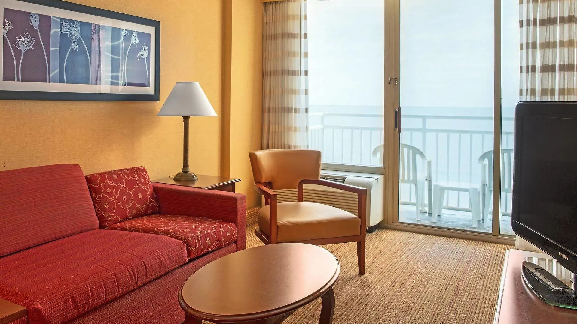 Courtyard Virginia Beach Oceanfront / North 37Th Street Hotel